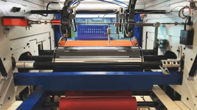 Hotmelt roller coaters