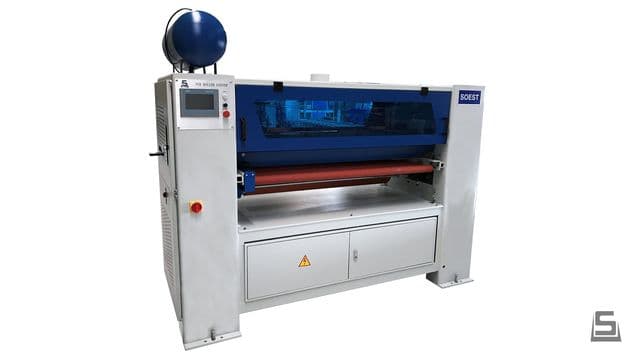 Hotmelt roller coaters