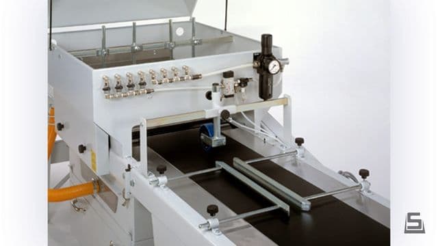 Automatic spraying machine - AS